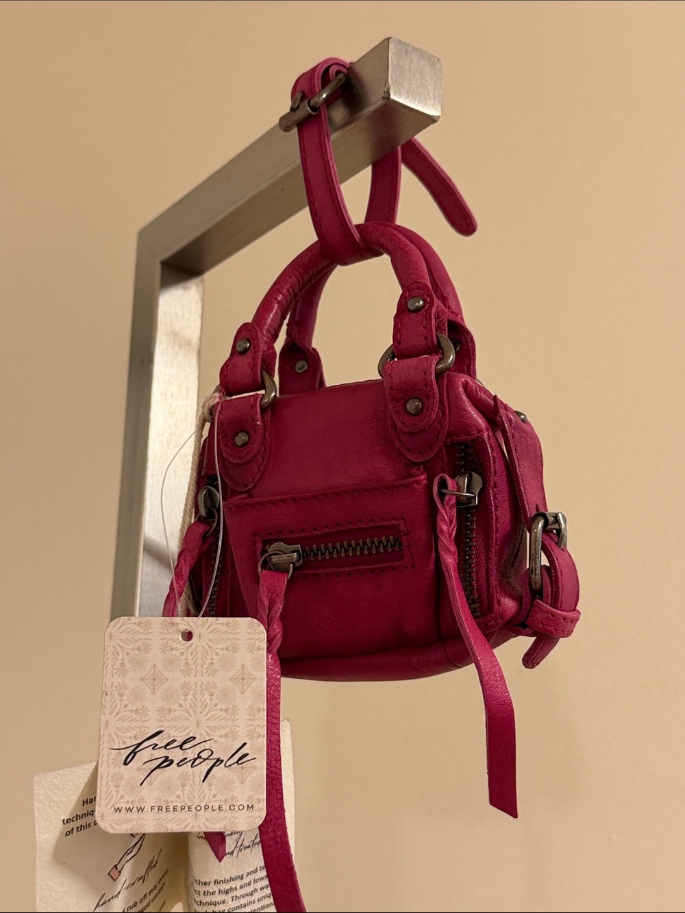 Emerson micro bag(LAST ONE) - Picture 3 of 5